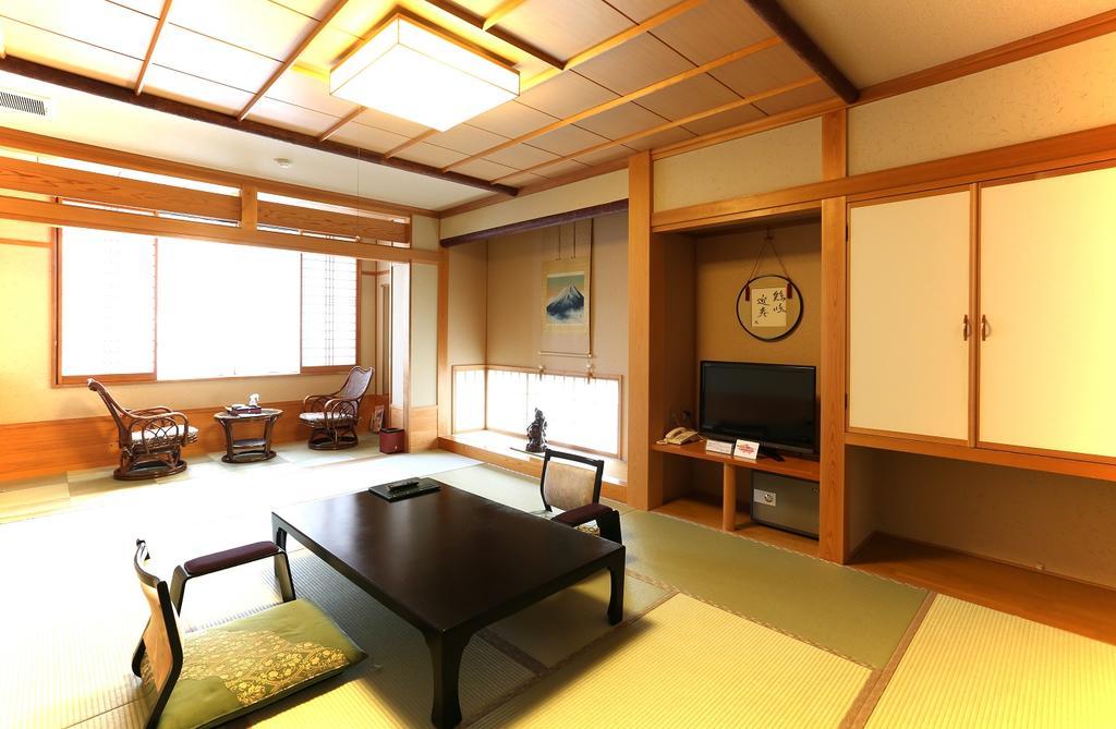 Hotel Yura No Yado Seifuen Achi Zewnętrze zdjęcie